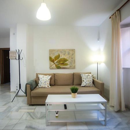 Apartment New Alfa เซบีญา ภายนอก รูปภาพ